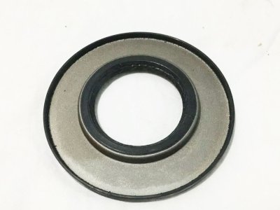 Retentor Roda Traseiro do Gmc 7.110  ( Externo  )